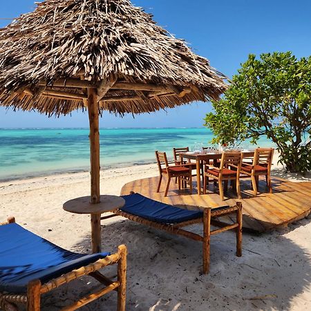 Almas Beach Boutique Hotel Makunduchi Extérieur photo