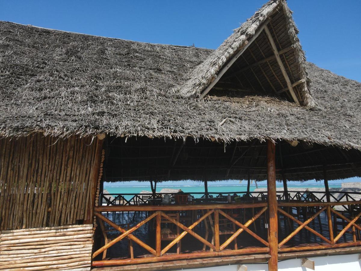 Almas Beach Boutique Hotel Makunduchi Extérieur photo