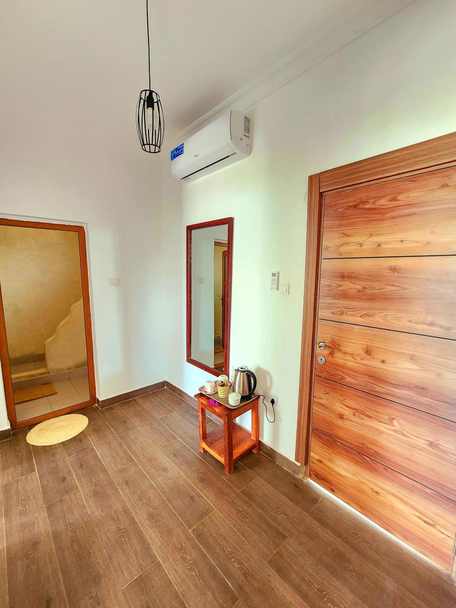 Almas Beach Boutique Hotel Makunduchi Extérieur photo