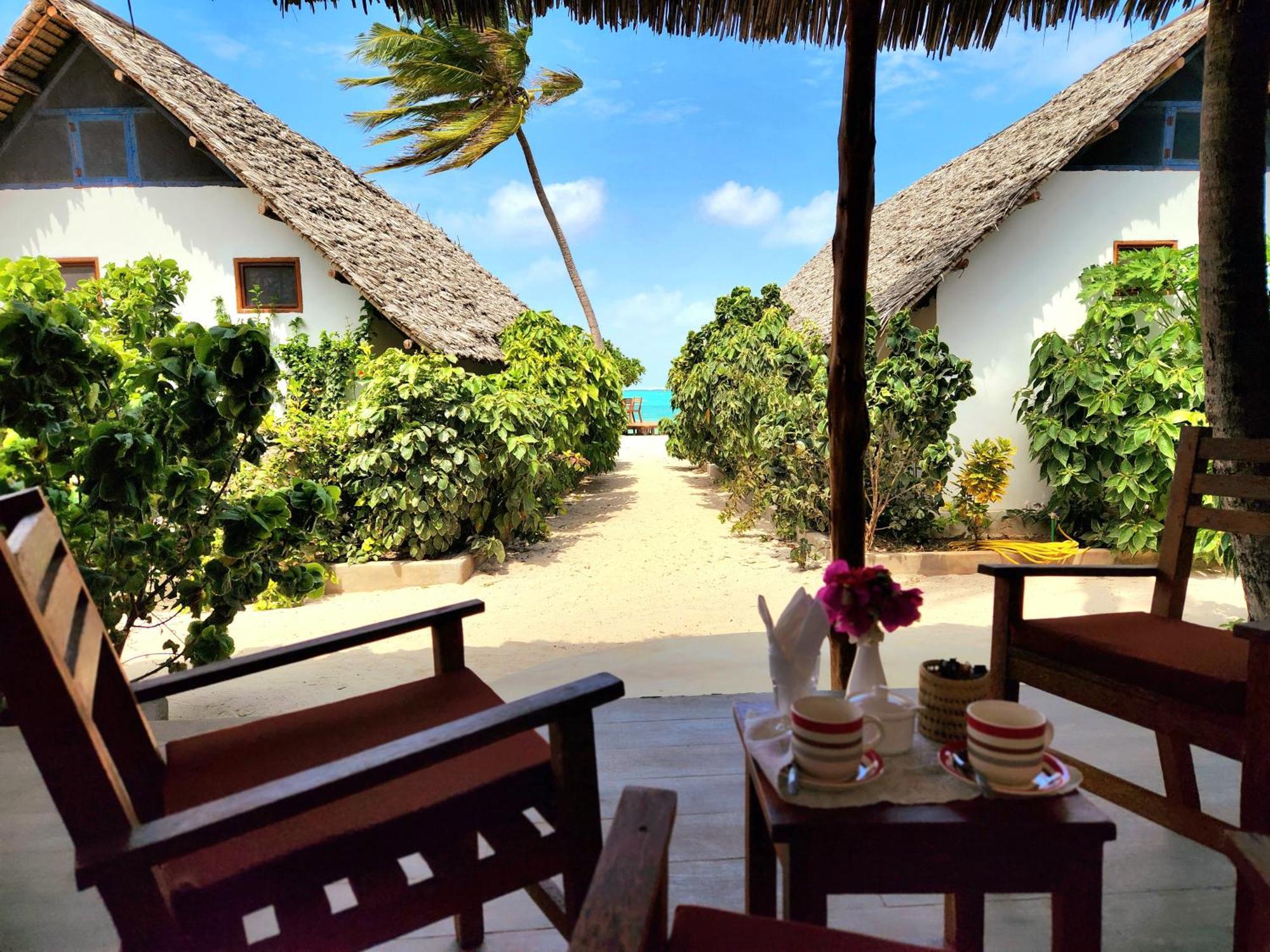 Almas Beach Boutique Hotel Makunduchi Extérieur photo