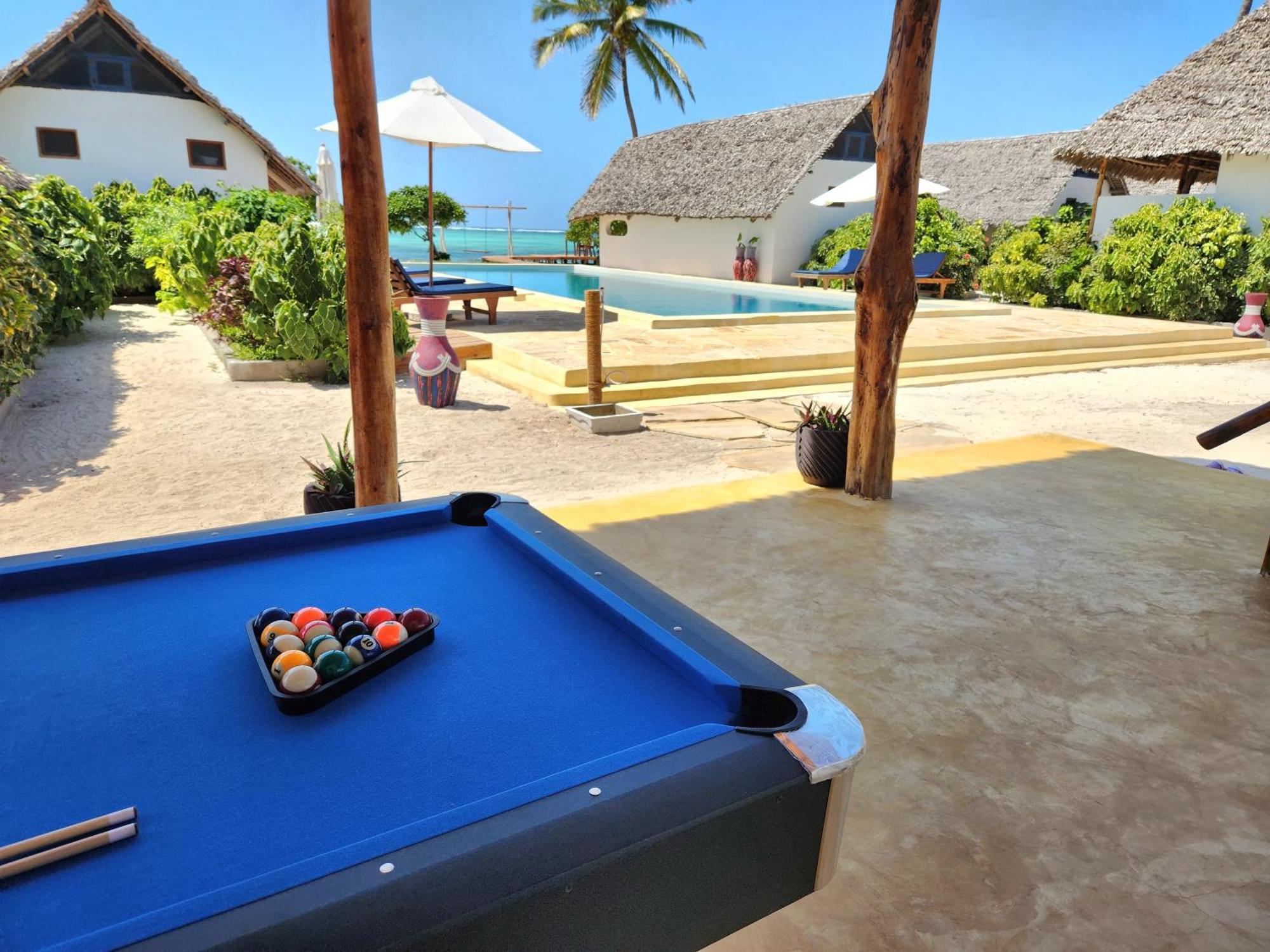 Almas Beach Boutique Hotel Makunduchi Extérieur photo